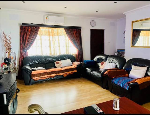 4 BEDROOM HOUSE FOR SALE IN RESERVOIR HILLS